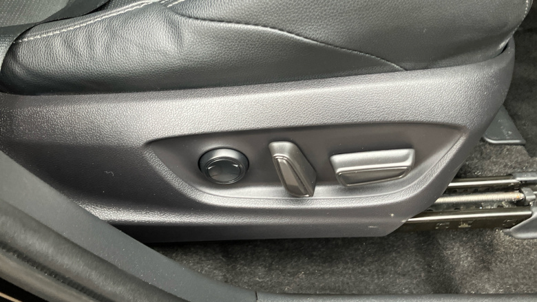 Toyota bZ4X 160kW Vision 71.4kWh 5dr Auto AWD [11kW] [Pan Rf] Electric Hatchback